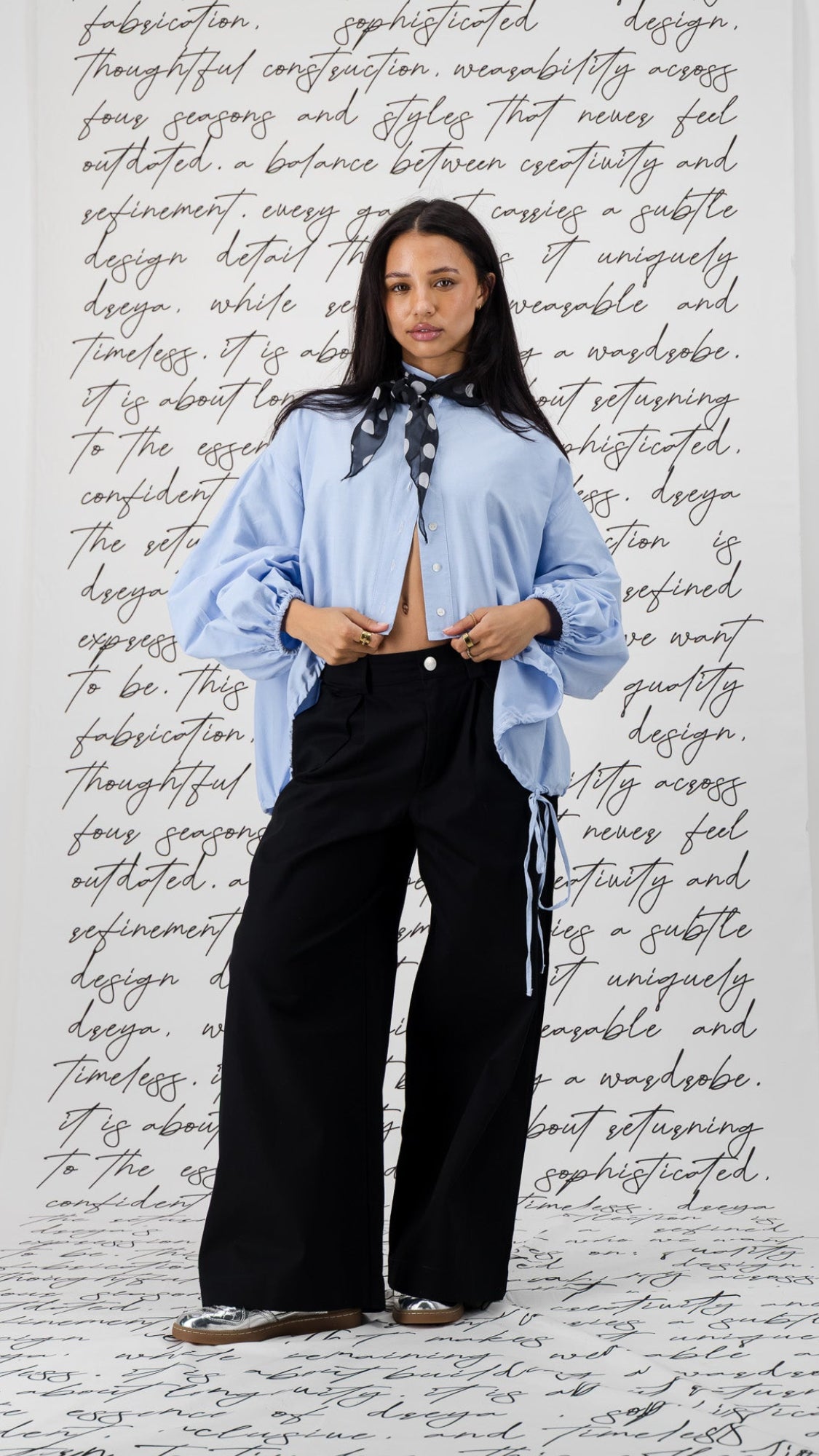 The Noa Shirt - Light Blue
